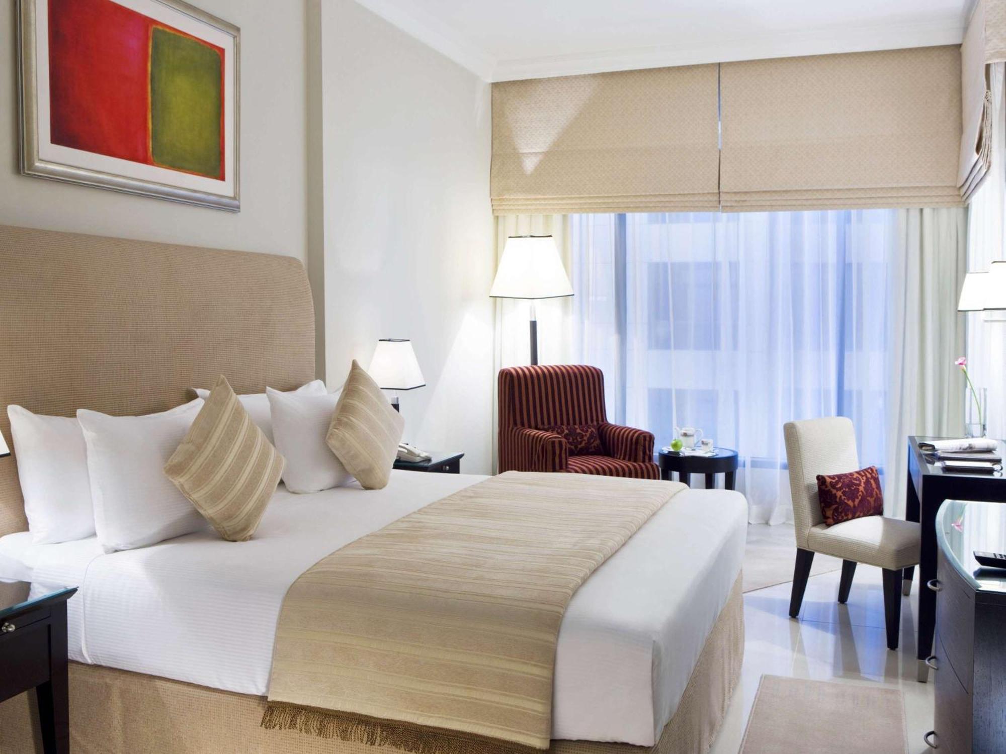 Hotel Mercure Barsha Heights And