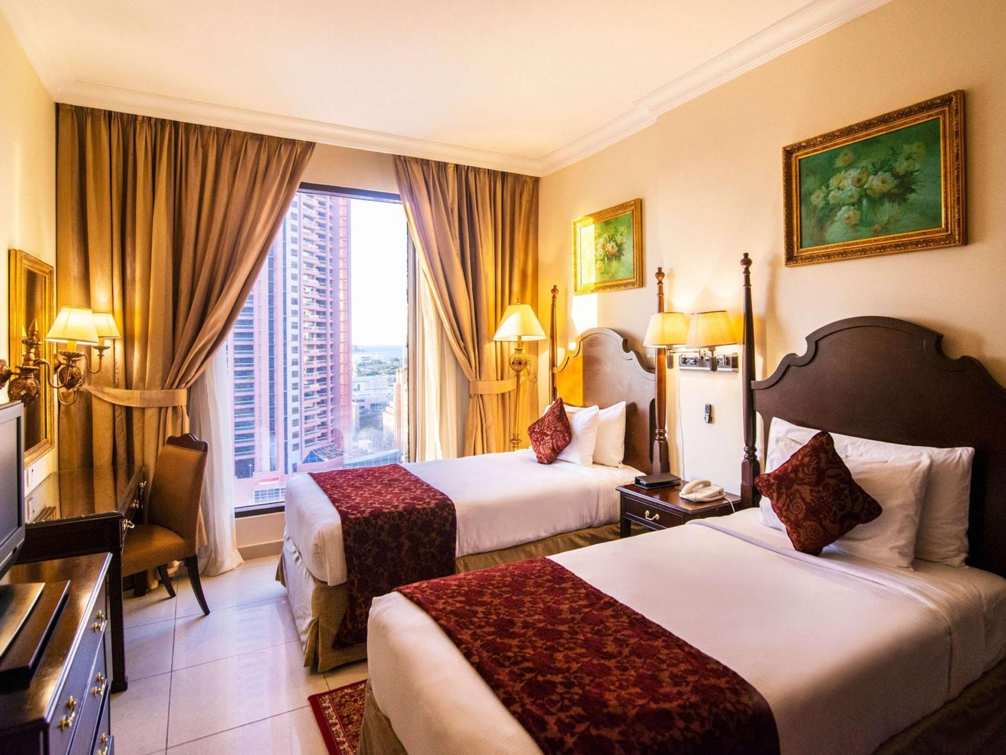 Mercure Barsha Heights And Hotel