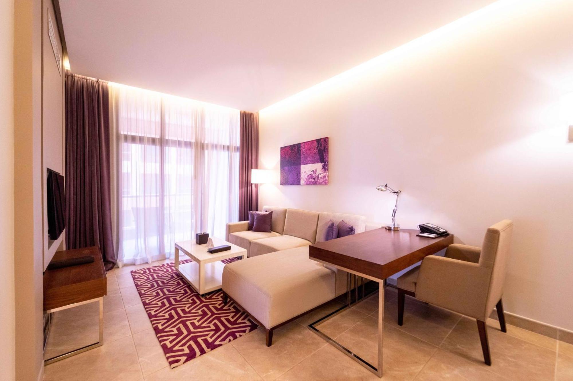 Mercure Barsha Heights And Hotel Dubai
